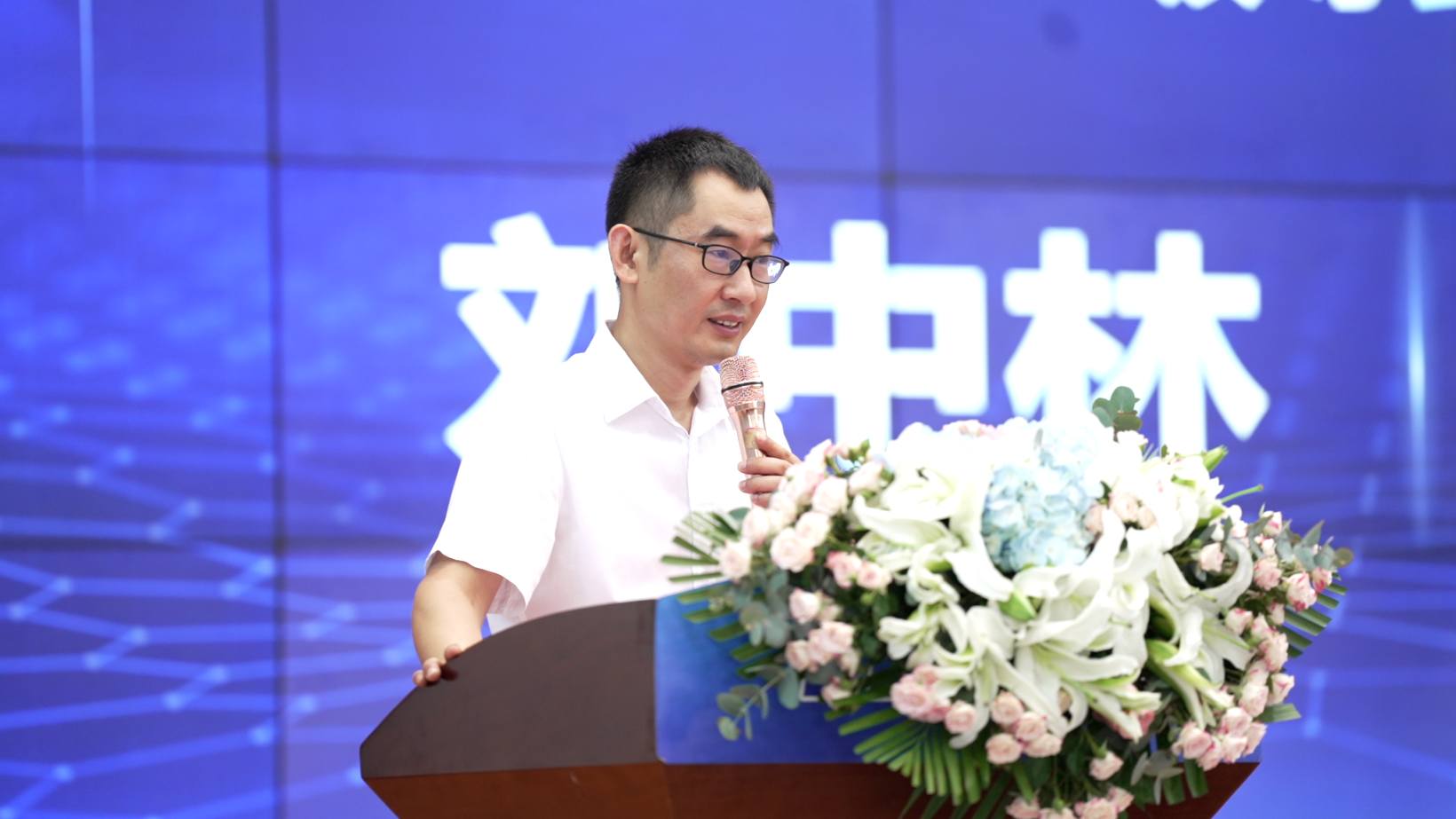 喜訊 | 重慶宇隧再次單筆億元設(shè)備采購簽約儀式圓滿舉行！