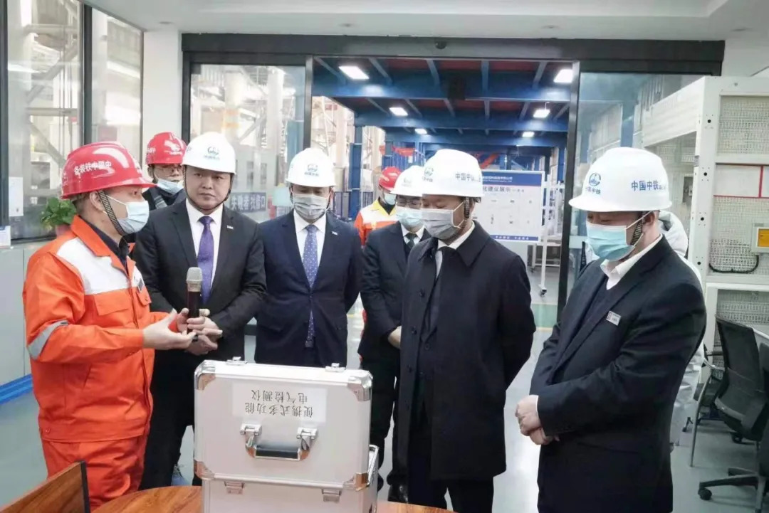 喜訊!重慶宇隧與中鐵裝備再次合作,成功簽約兩臺盾構(gòu)機(jī)!