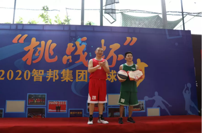 迎籃而上,挑戰(zhàn)自我